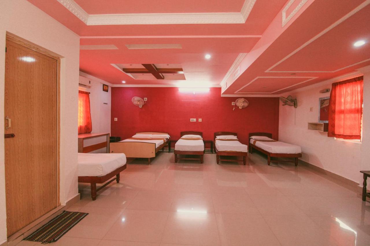 Just Guest House, Chennai Airport Buitenkant foto